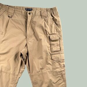 5.11 Tactical Cargo Pant Men 38/30 Khaki Ripstop Utility Workwear Outdoor‎ Gear